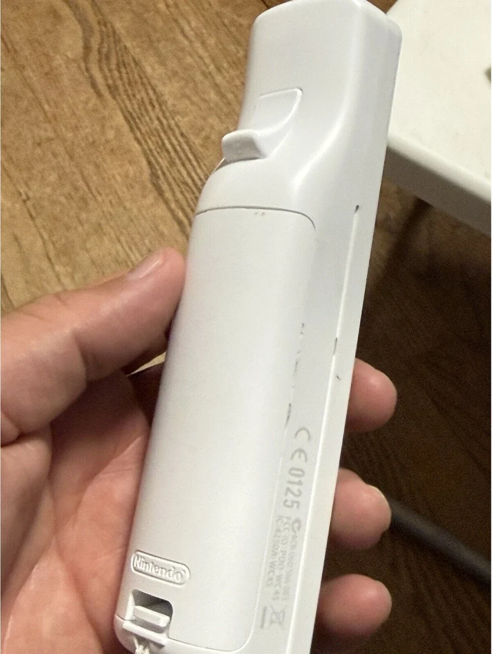 Nintendo Wii Controller Wii Remote W/cover , Not Working ( Parts ) Lot Of 2
